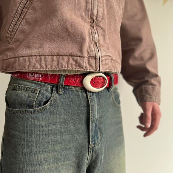 Vintage Rose Red Oval Buckle Belt – Simple Design, Unisex, Fits 26–34, New - Picture 4 of 7